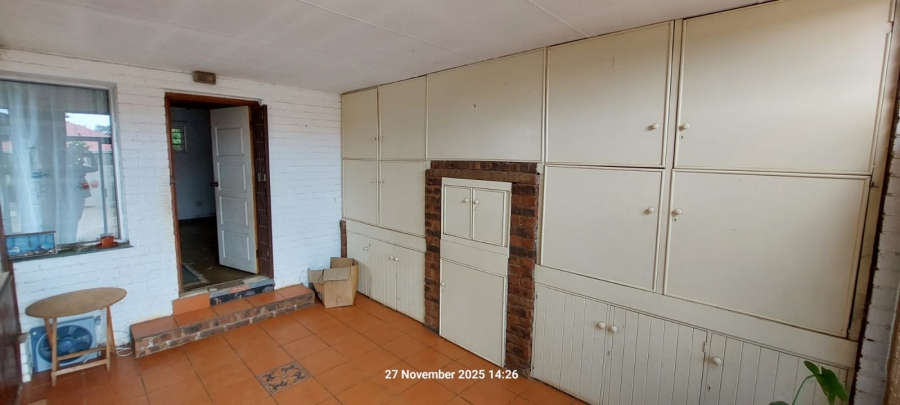 4 Bedroom Property for Sale in C Place Eastern Cape